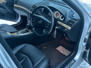 2008 Mercedes-Benz E-Класс 220 III (W211, S211) Рестайлинг, серебристый, 550000 рублей, вид 5