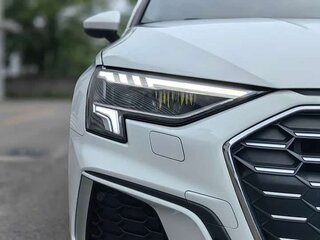 2022 Audi A3 Sportback 35 TFSI IV (8Y), белый, 1901404 рублей, вид 2