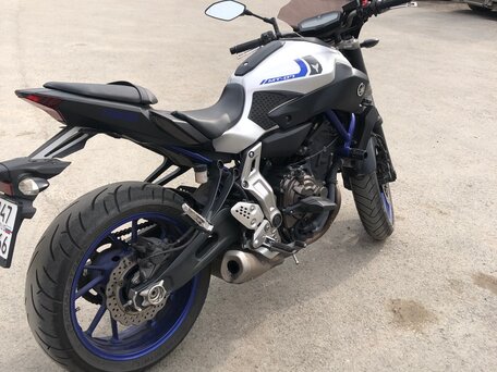 2016 Yamaha MT-07 (FZ-07), серый, 730000 рублей, вид 5