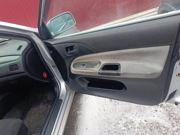 2005 Mitsubishi Lancer IX, серебристый, 580000 рублей - вид 11