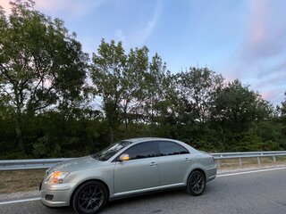 2008 Toyota Avensis II Рестайлинг, серебристый, 1300000 рублей, вид 1