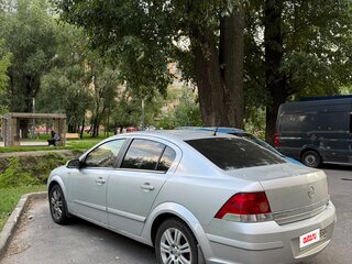 2007 Opel Astra H Рестайлинг, серебристый, 500000 рублей, вид 5