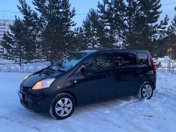 2009 Toyota Passo Sette, чёрный, 810000 рублей - вид 8