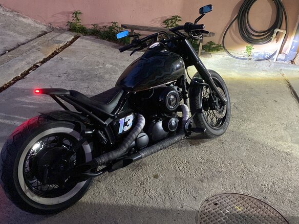 1997 Yamaha XVS400 Drag Star, чёрный, 600000 рублей