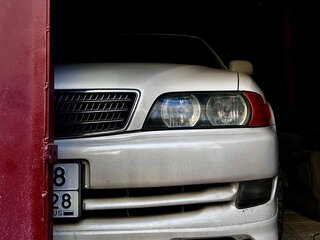 1998 Toyota Chaser VI (X100) Рестайлинг, белый, 820000 рублей, вид 3