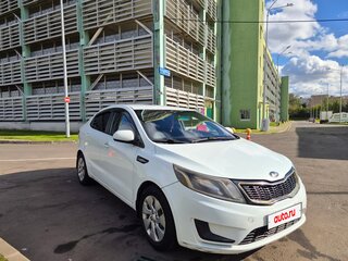 2015 Kia Rio III, белый, 420000 рублей, вид 2