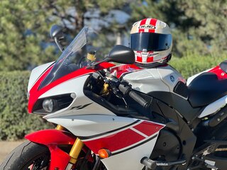 2013 Yamaha YZF-R1, белый, 1210000 рублей, вид 1