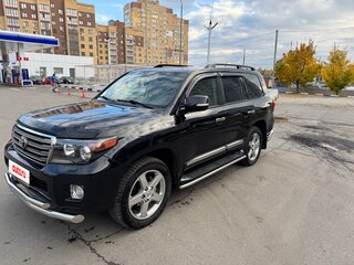 2013 Toyota Land Cruiser 200 Series Рестайлинг 1, чёрный, 3250000 рублей, вид 1