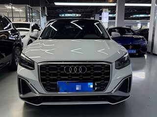 2022 Audi Q2 35 TFSI I Рестайлинг, белый, 1850000 рублей, вид 3