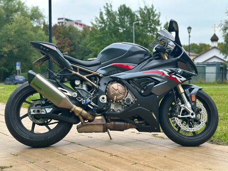 2022 BMW S 1000 RR, серый, 1800000 рублей, вид 2