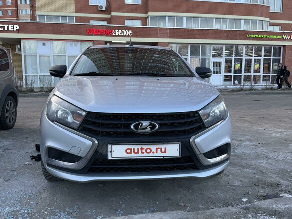 2018 Lada (ВАЗ) Vesta I, серый, 770000 рублей - вид 1