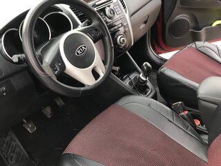 2012 Kia Venga 5-speed I, красный, 800000 рублей, вид 3