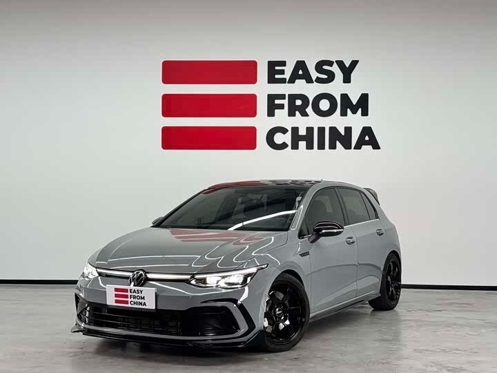 Открыть фотографии: Volkswagen Golf VIII
