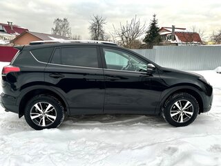 2019 Toyota RAV4 IV (XA40) Рестайлинг, чёрный, 2600000 рублей, вид 2