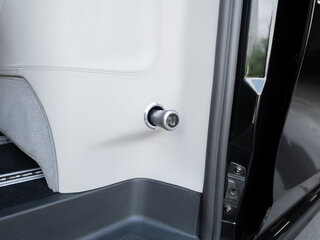 2021 Mercedes-Benz V-Класс Long 250 d длинный III (W447) Рестайлинг, чёрный, 12500000 рублей, вид 4