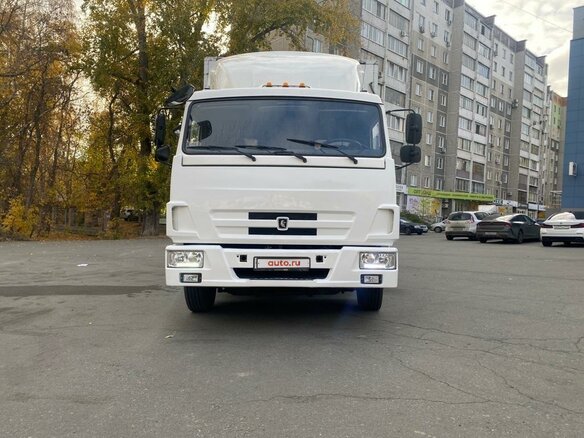 2020 КамАЗ 4308, белый, 5500000 рублей - вид 6