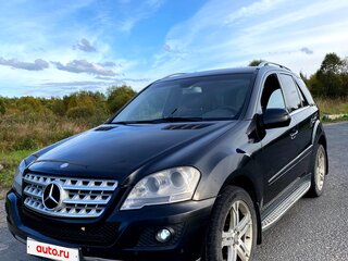 2009 Mercedes-Benz M-Класс 350 II (W164) Рестайлинг, чёрный, 1530000 рублей, вид 1