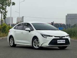 2022 Toyota Corolla XII (E210), белый, 1350000 рублей, вид 4