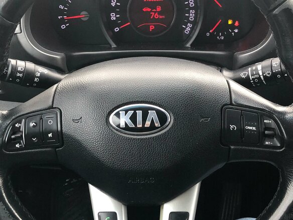 2013 Kia Sportage III, белый, 1350000 рублей - вид 7
