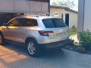 2021 Skoda Karoq DSG7 I, серый, 2700000 рублей, вид 3