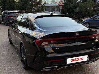 2021 Kia K5 III, чёрный, 2800000 рублей, вид 4