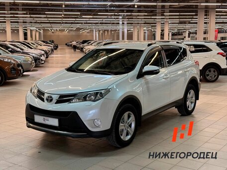Toyota RAV4 IV (XA40)