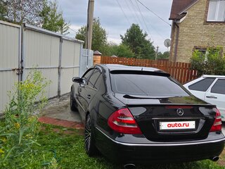2005 Mercedes-Benz E-Класс 200 III (W211, S211), чёрный, 1000000 рублей, вид 5