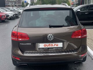 2014 Volkswagen Touareg II, коричневый, 3000000 рублей, вид 3