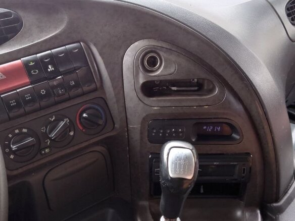 2011 JAC HFC 3252, красный, 980000 рублей - вид 3