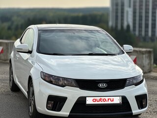 2011 Kia Cerato Koup II, белый, 750000 рублей, вид 3