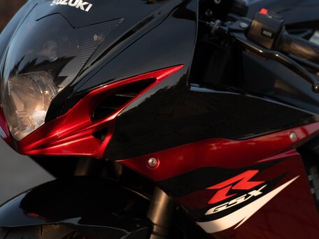 2015 Suzuki GSX-R 750, красный, 980000 рублей, вид 5
