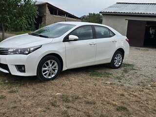 2014 Toyota Corolla XI (E160, E170, E180), белый, 1350000 рублей, вид 3