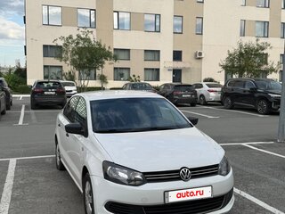 2013 Volkswagen Polo V, белый, 820000 рублей, вид 3
