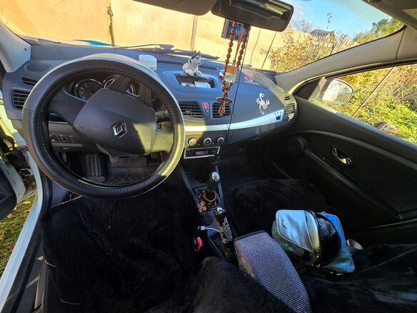 2014 Renault Fluence I Рестайлинг, белый, 850000 рублей - вид 12