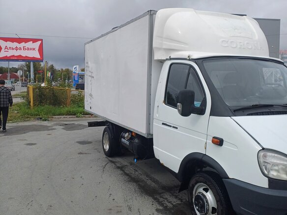 2013 ГАЗ ГАЗель (3302), белый, 990000 рублей