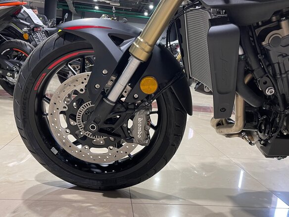 2026 QJMotor SRK 800, белый, 820000 рублей - вид 14