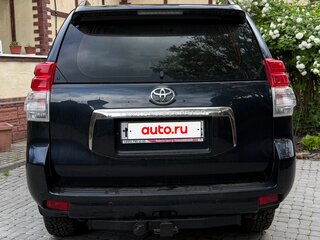 2011 Toyota Land Cruiser Prado 150 Series, серый, 2700000 рублей, вид 3
