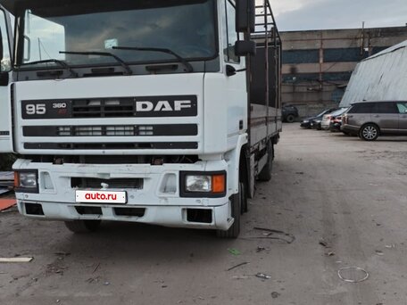1995 DAF XF 95, белый, 1300000 рублей, вид 1
