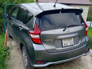 2017 Nissan Note II Рестайлинг, серый, 950000 рублей, вид 4