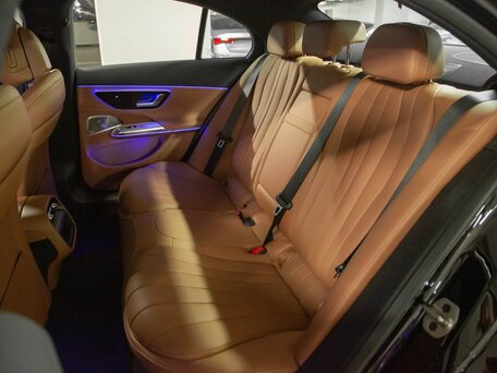 2025 Mercedes-Benz E-Класс 300 VI (W214, S214), чёрный, 10476000 рублей, вид 3