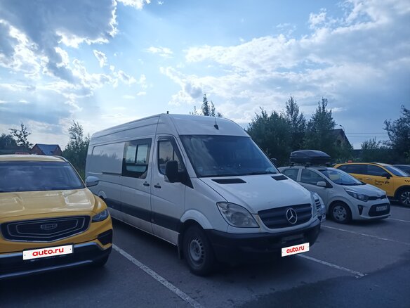 2011 Mercedes-Benz Sprinter, белый, 1900000 рублей - вид 1