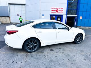 2016 Mazda 6 III (GJ) Рестайлинг, белый, 1380000 рублей, вид 5