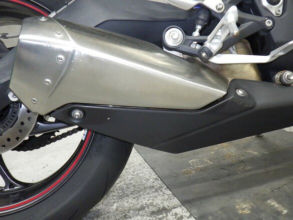 2017 Triumph Street Triple, белый, 695000 рублей - вид 7