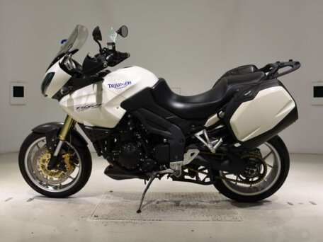 2008 Triumph Tiger 1050, белый, 405000 рублей, вид 3