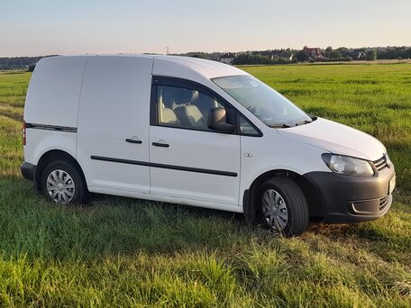 2011 Volkswagen Caddy, белый, 1000000 рублей, вид 2