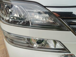 2010 Toyota Vellfire I, белый, 2620000 рублей, вид 5