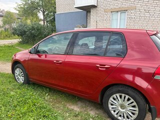 2009 Volkswagen Golf VI, красный, 552000 рублей, вид 4
