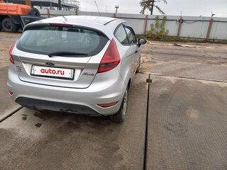 2009 Ford Fiesta Mk6, серебристый, 450000 рублей, вид 5