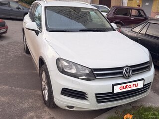 2012 Volkswagen Touareg II, белый, 2250000 рублей, вид 1