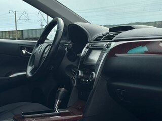 2013 Toyota Camry VII (XV50), белый, 1980000 рублей, вид 4